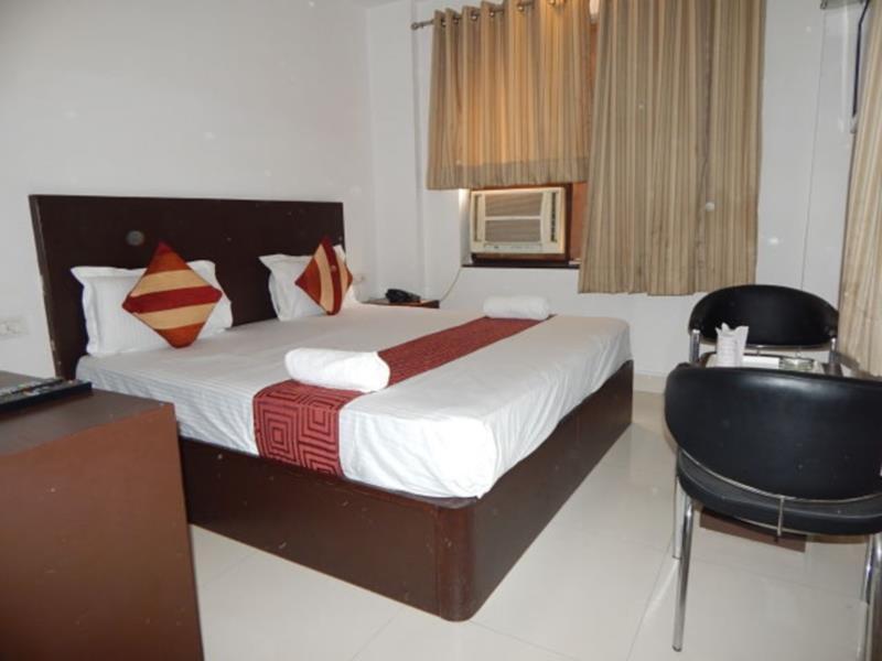 Hotel Siam International Delhi  Exteriör bild