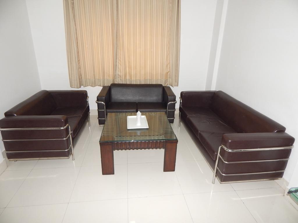 Hotel Siam International Delhi  Exteriör bild